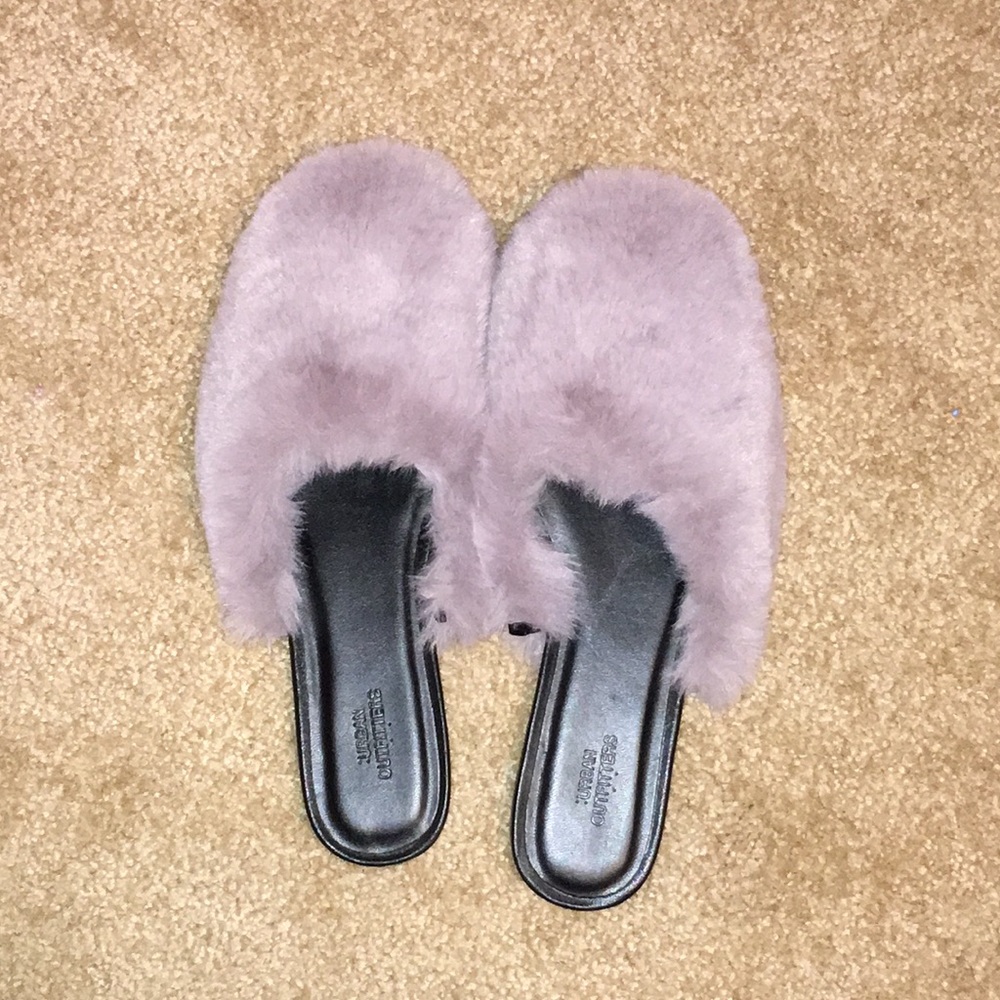 Lavender Furry Urban Outfitter Slide-ons